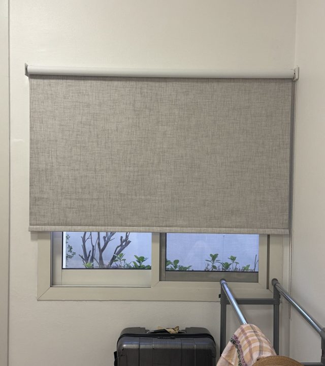 Roller Blinds Dubai