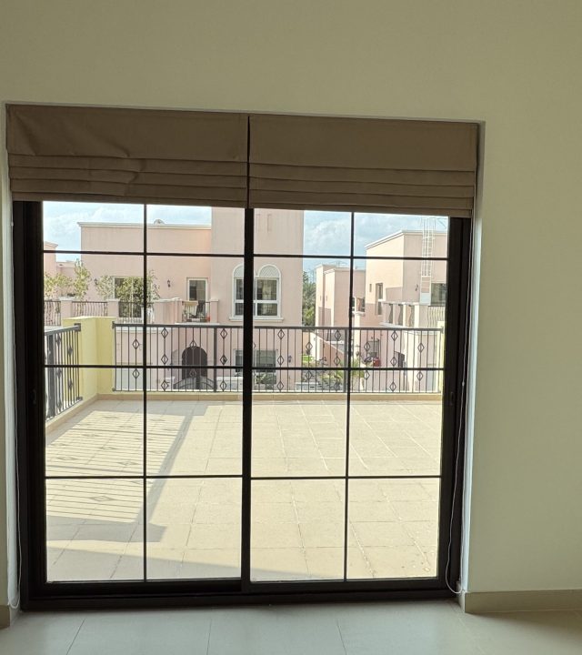 Roman Blinds Dubai